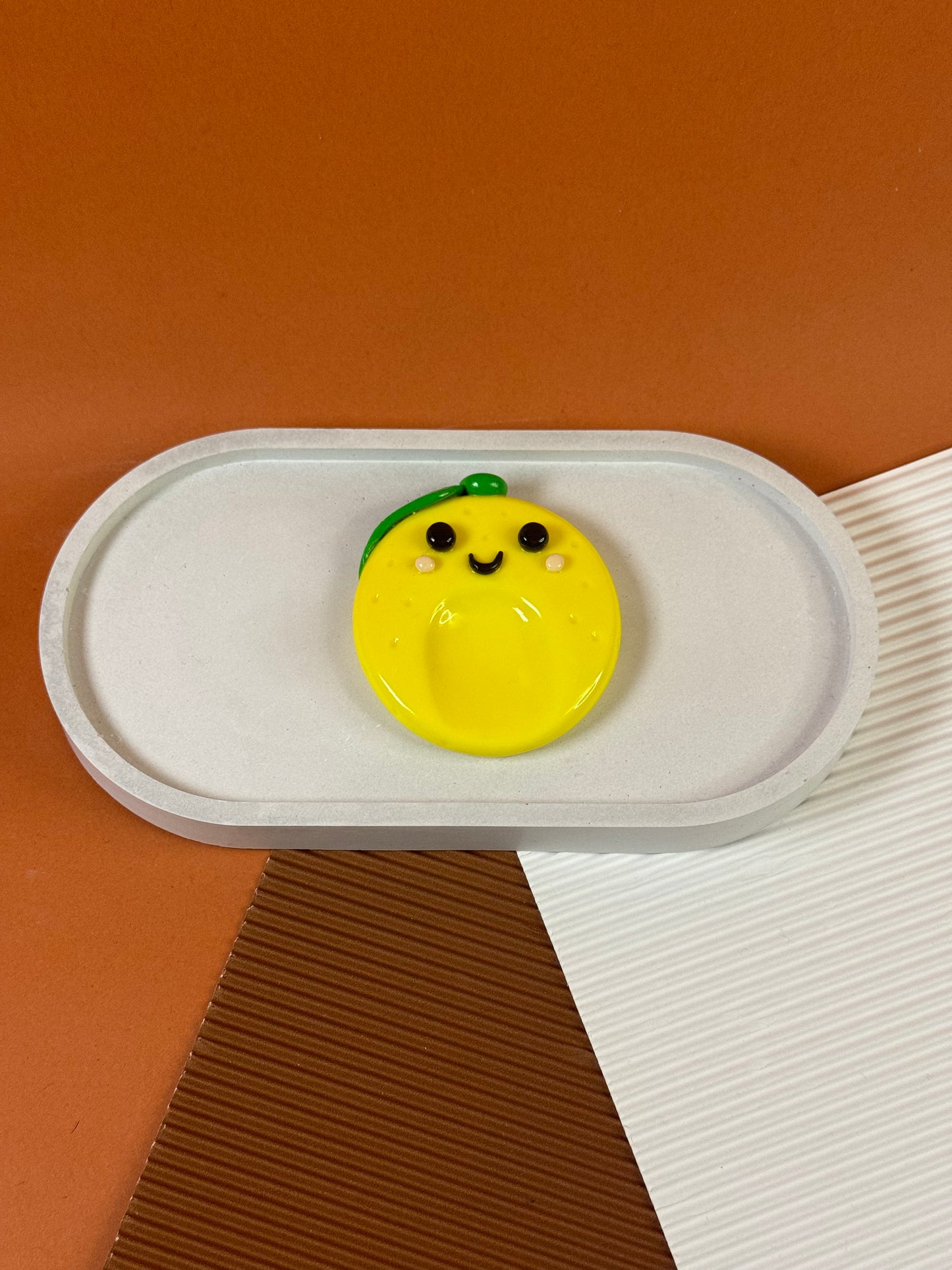 Worry Stone Лимон – Камъче за ръцете