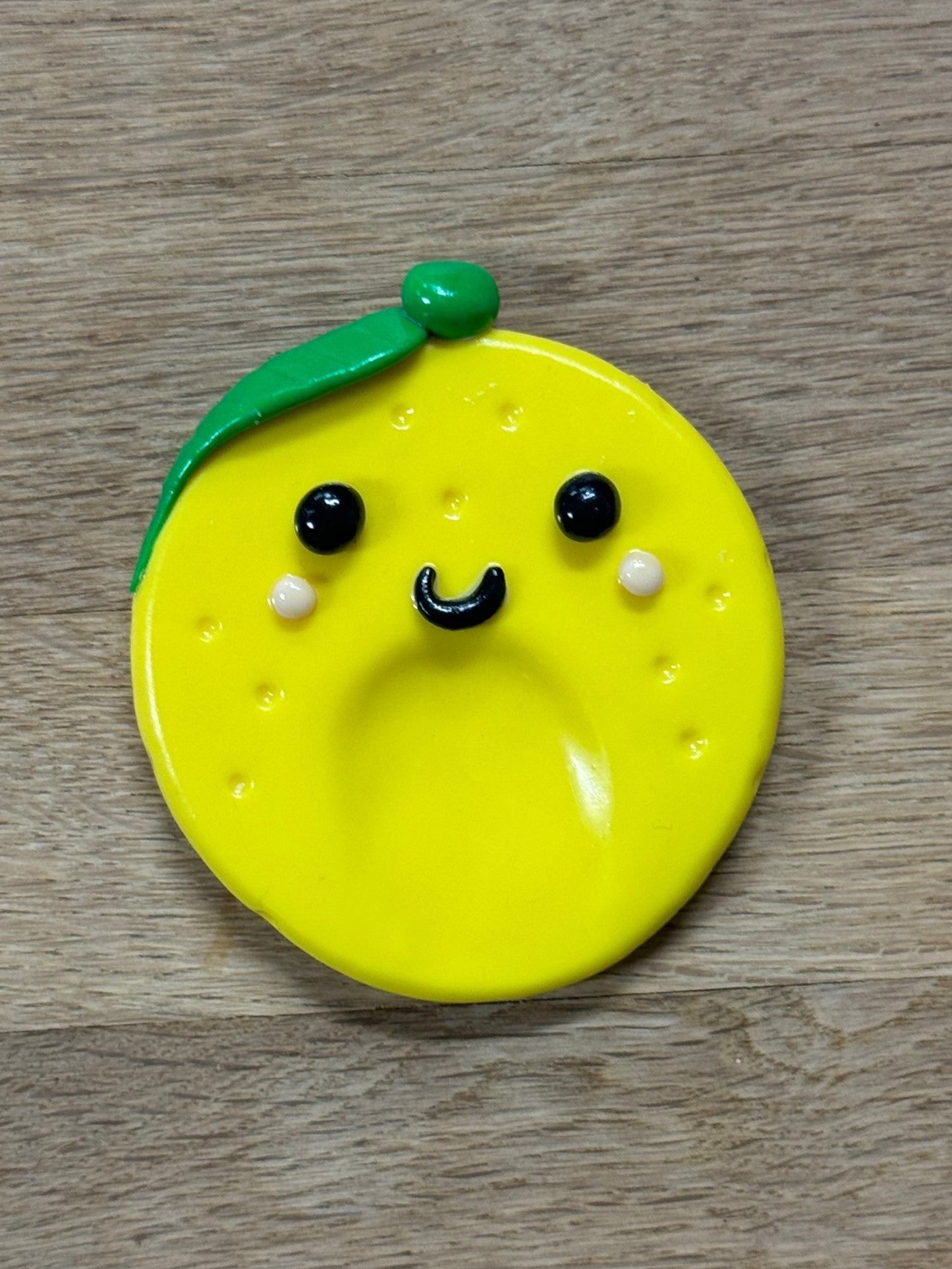 Worry Stone Лимон – Камъче за ръцете